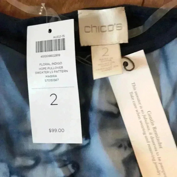 Chico’s size 2, tie dye look shirt with lace trim - Picture 2 of 6